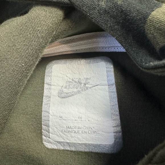 Nike Camouflage Zip-up Tech Fleece Hoodie Medium - Picture 3 of 7